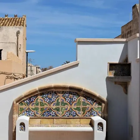 Azule サン・ヴィート・ロ・カーポ