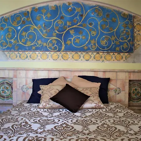 ベッド・アンド・ブレックファスト Azule