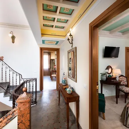 Azule Bed & Breakfast 3*